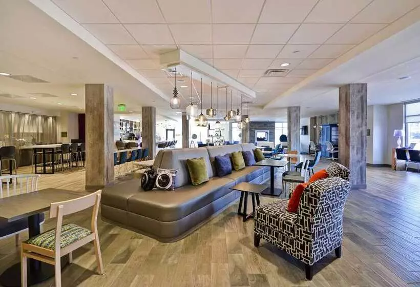 ホテル Home2 Suites By Hilton Perrysburg Levis Commons Toledo