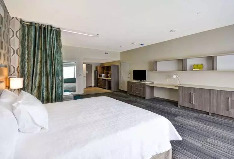 ホテル Home2 Suites By Hilton Perrysburg Levis Commons Toledo