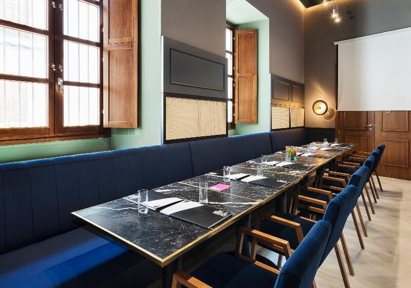 ホテル One Shot Palacio Conde De Torrejon 09