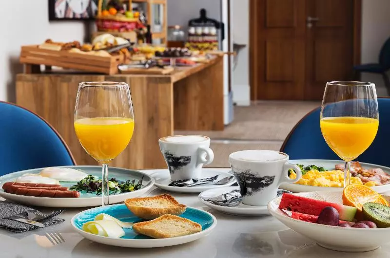 Hotelli One Shot Palacio Conde De Torrejon 09