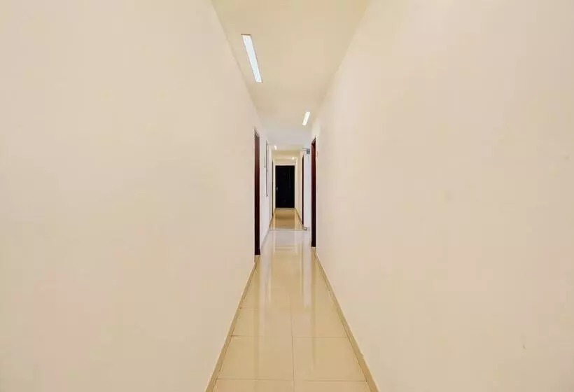 ホテル Oyo Rooms Chennai Trade Centre