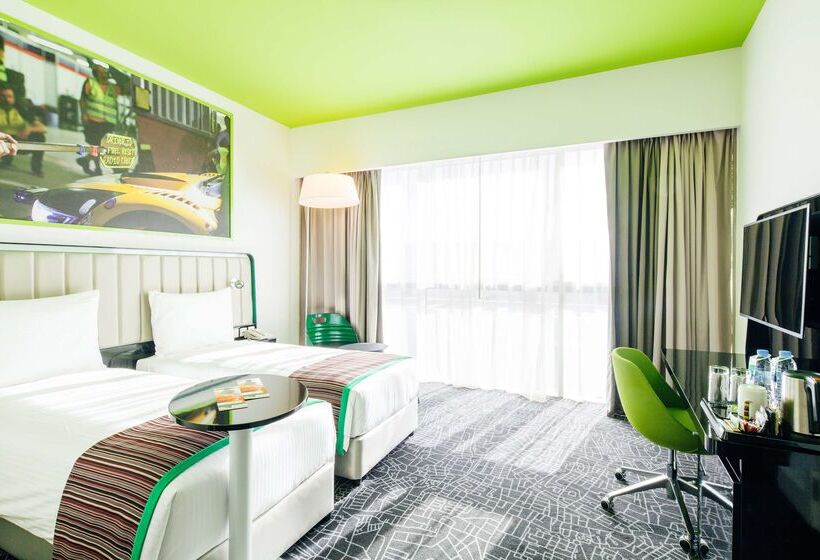 هتل Park Inn By Radisson Dubai Motor City