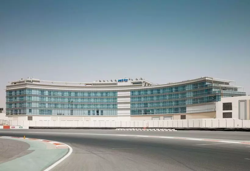 هتل Park Inn By Radisson Dubai Motor City