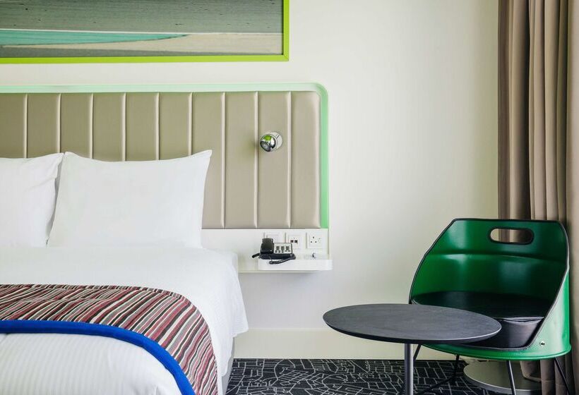 هتل Park Inn By Radisson Dubai Motor City