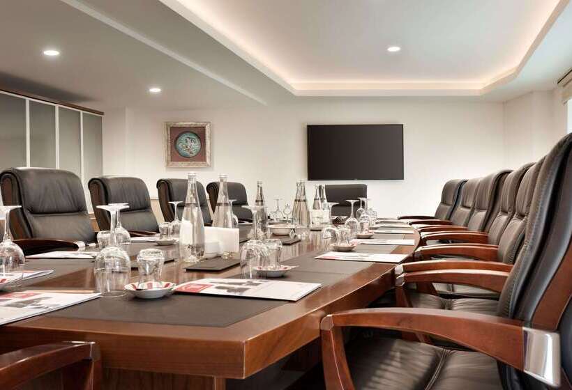 هتل Ramada By Wyndham Gumushane