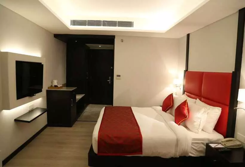 ホテル Ramada Encore Jalandhar