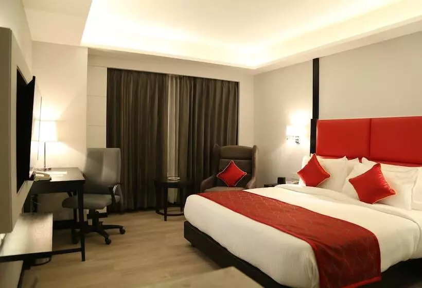 ホテル Ramada Encore Jalandhar