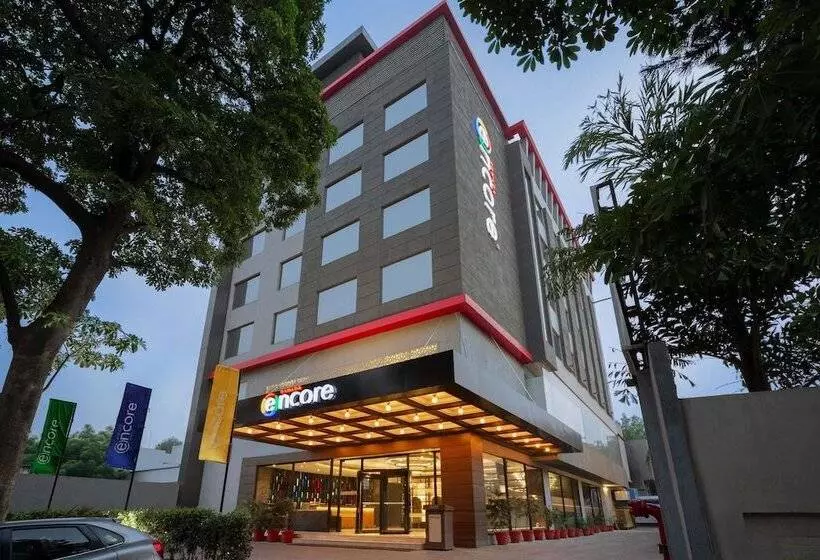 ホテル Ramada Encore Jalandhar