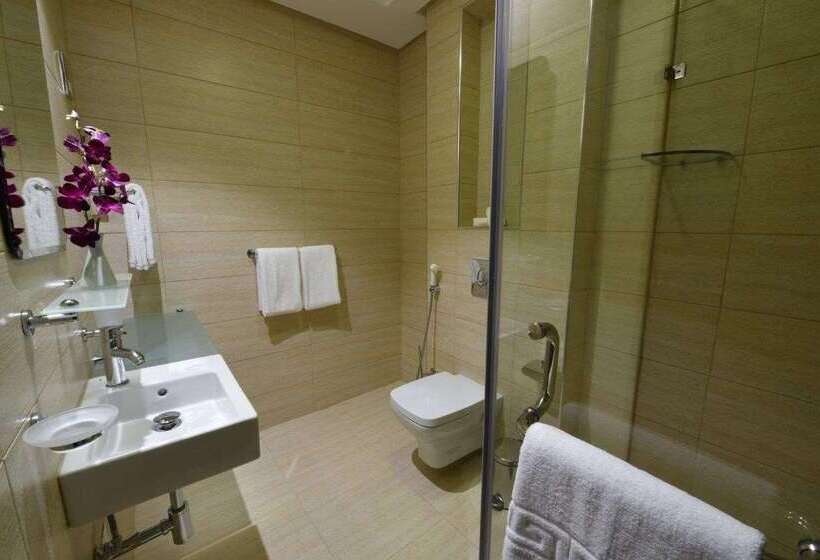 Otel Ramada Encore By Wyndham Kuwait Downtown