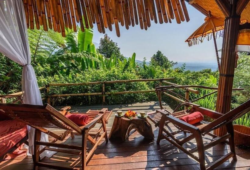 בית מלון כפרי Sang Giri Mountain Tent Resort By Ahm