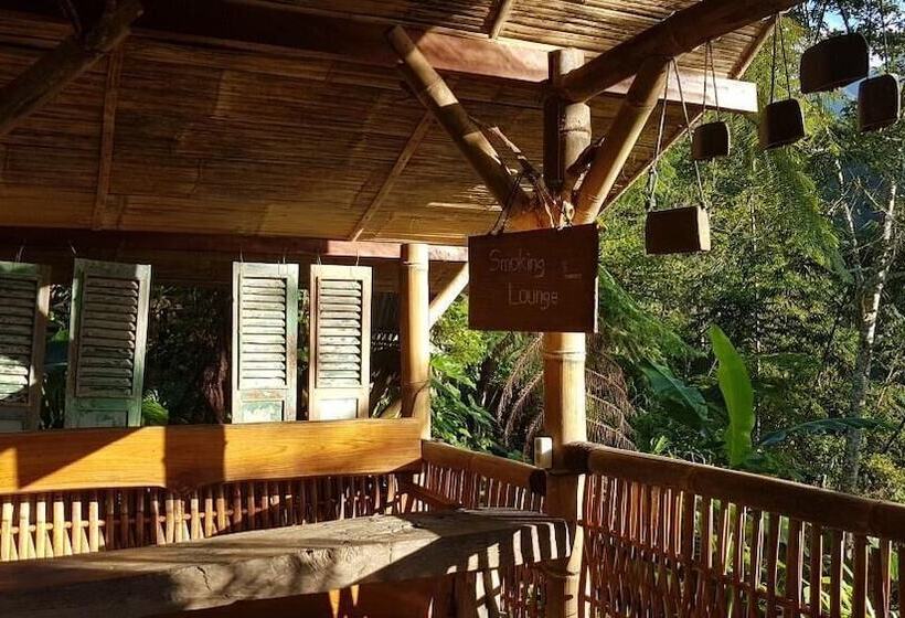 בית מלון כפרי Sang Giri Mountain Tent Resort By Ahm