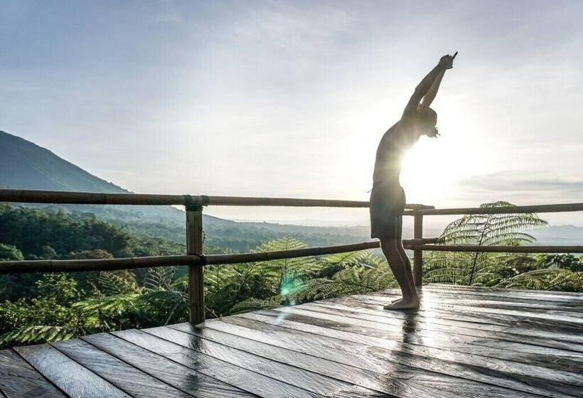 בית מלון כפרי Sang Giri Mountain Tent Resort By Ahm