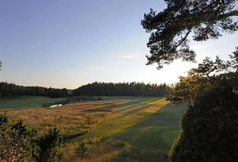 リゾートホテル åda Golf & Country Club