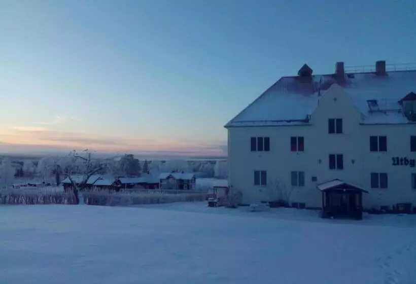Utbygårdens Hostel