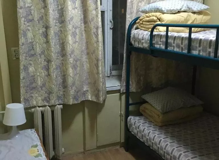 هاستل Ub Guesthouse & Tours