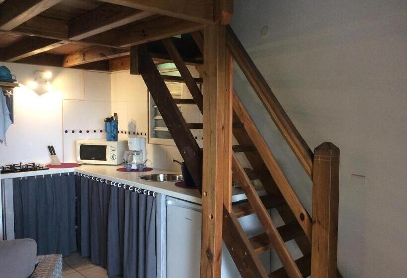 تختخواب و صبحانه Ali Naïs Location