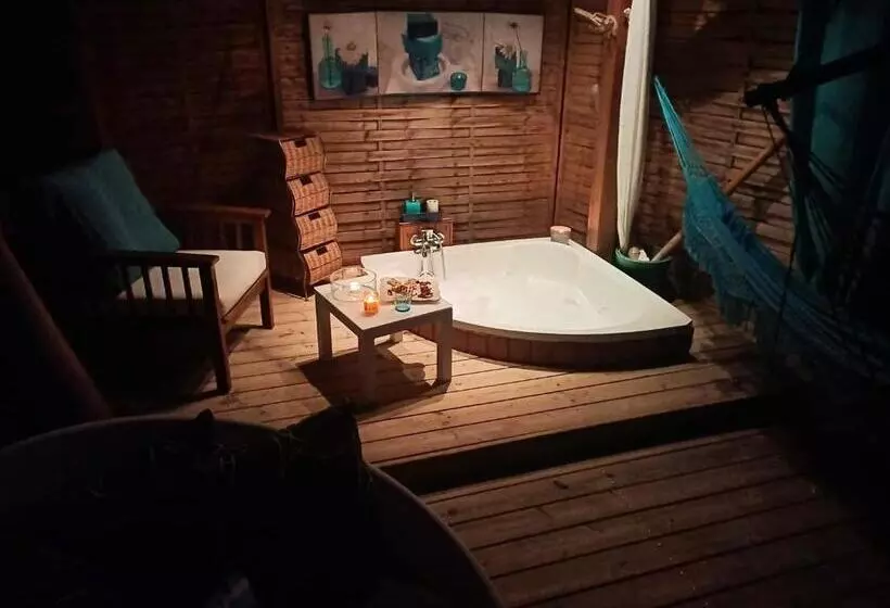 تختخواب و صبحانه Ali Naïs Location