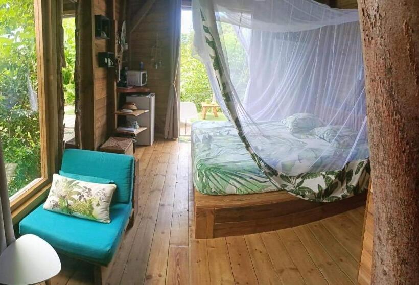 تختخواب و صبحانه Ali Naïs Location