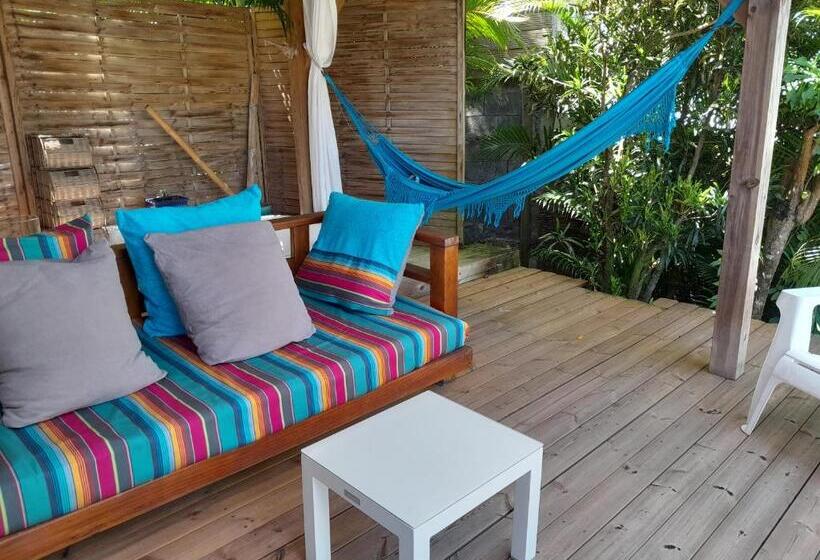 تختخواب و صبحانه Ali Naïs Location