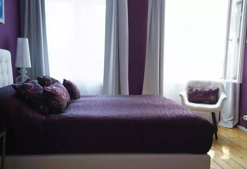 Bed & Breakfast Boutique Hotel Mittendrin Berlin