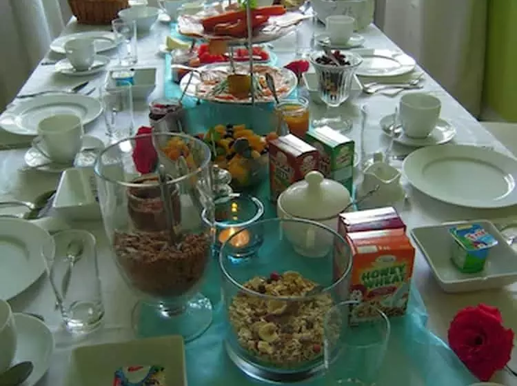 Bed & Breakfast Boutique Hotel Mittendrin Berlin