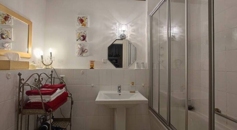 Bed & Breakfast Boutique Hotel Mittendrin Berlin