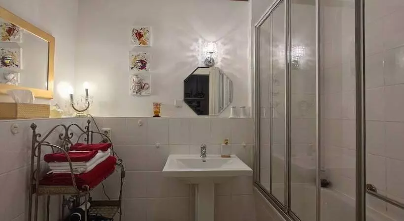 Bed & Breakfast Boutique Hotel Mittendrin Berlin