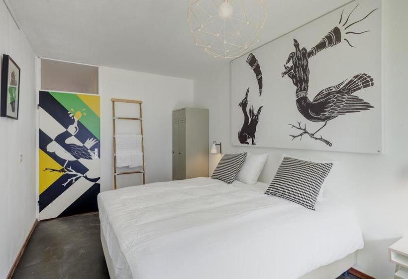 Hotel Bed And Breakfast Zuid Oost Heesterveld / Bnb Zoh