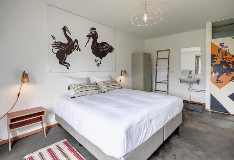 Hotel Bed And Breakfast Zuid Oost Heesterveld / Bnb Zoh