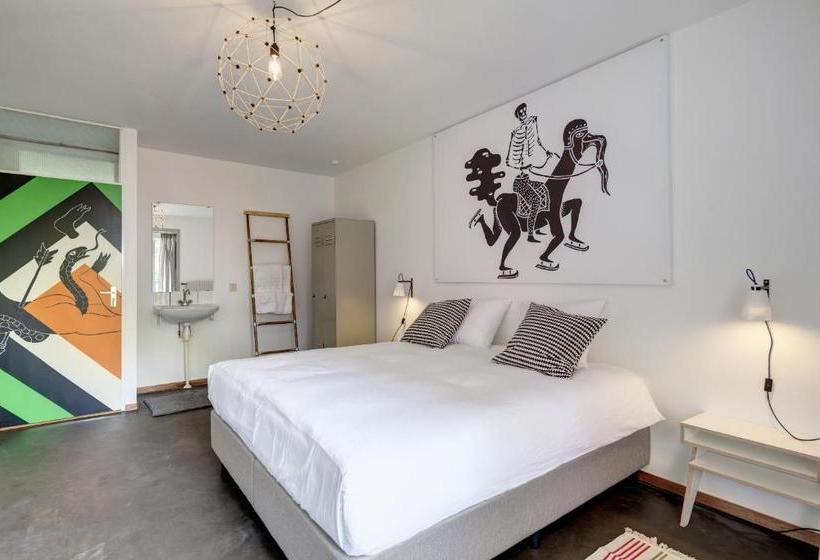 Hotel Bed And Breakfast Zuid Oost Heesterveld / Bnb Zoh