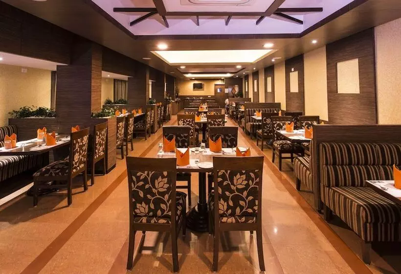 Hotelli Clinton Park Inn