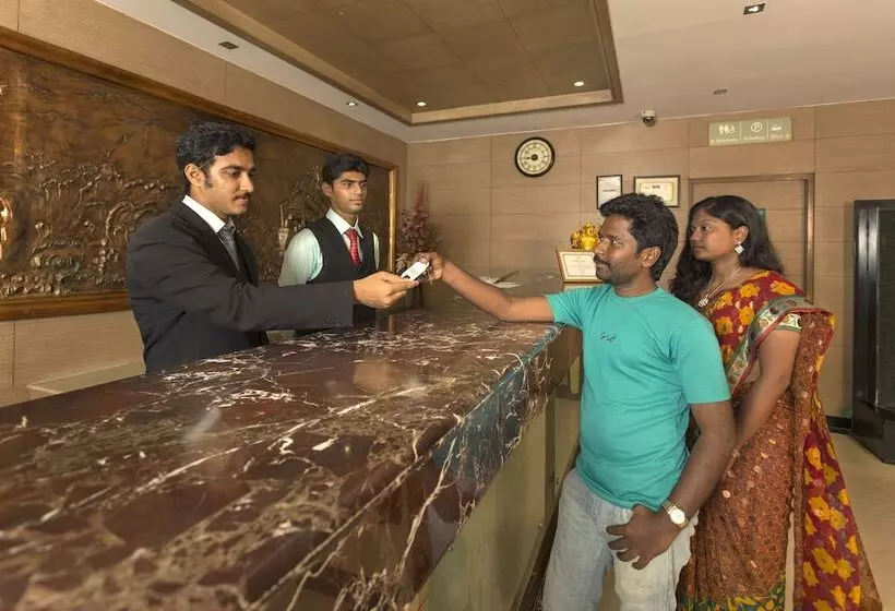 Hotelli Clinton Park Inn