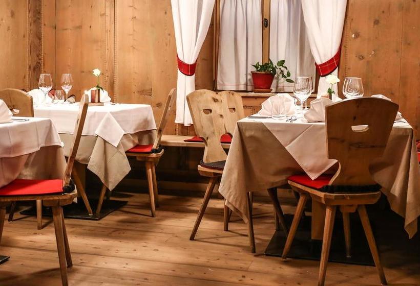 酒店 Gasthof Höllriegl