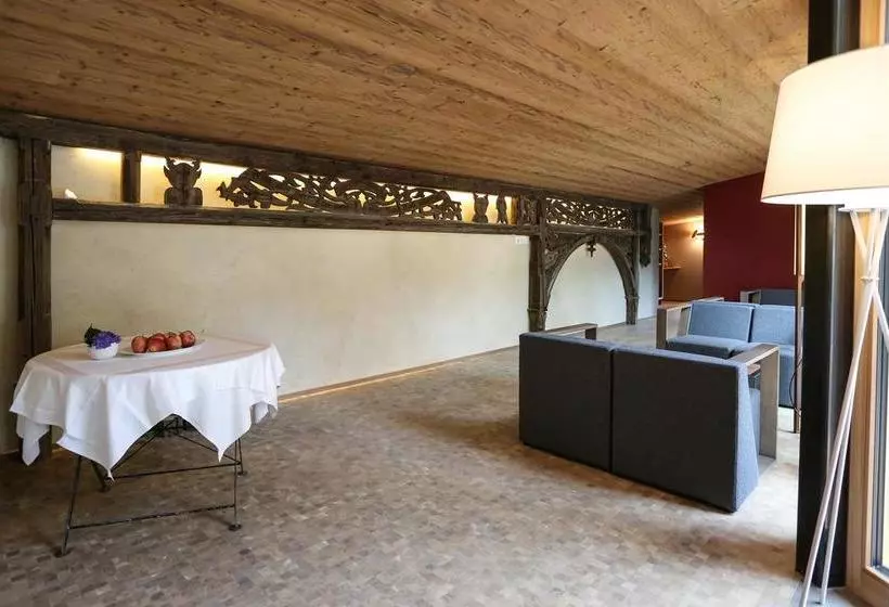 Hotelli Gasthof Höllriegl