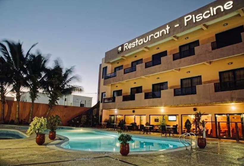 هتل Hôtel Iman
