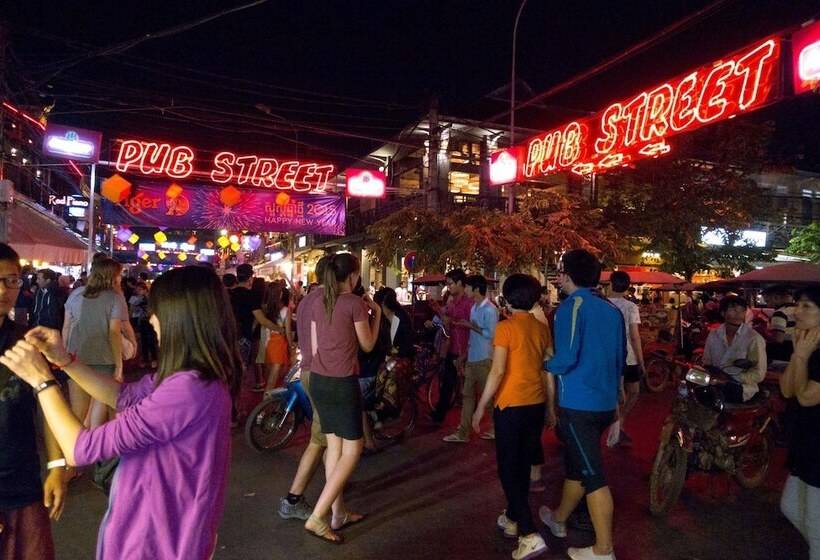 ホテル Ibis Styles Siem Reap