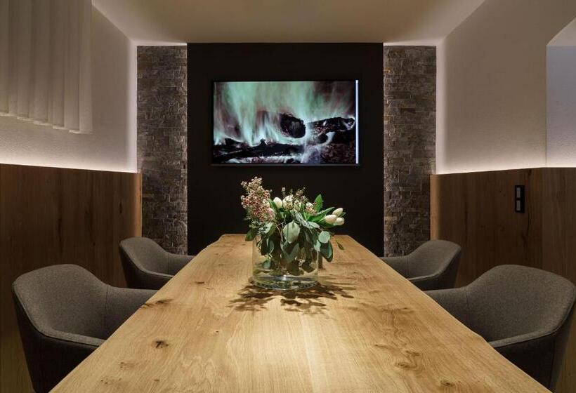 فندق Kranebitt B&b