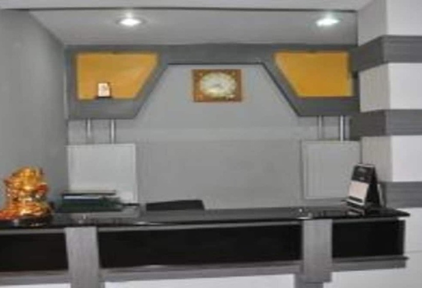 酒店 Rajdhani Plaza