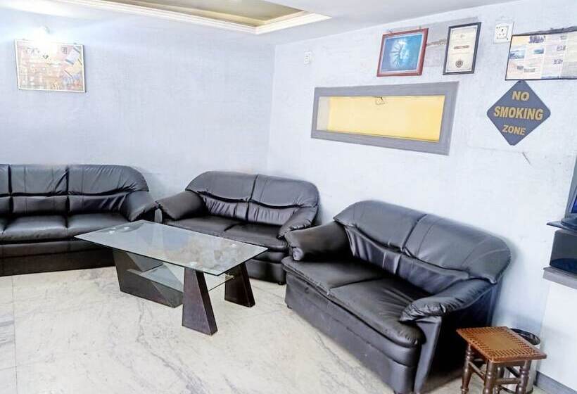 酒店 Rajdhani Plaza