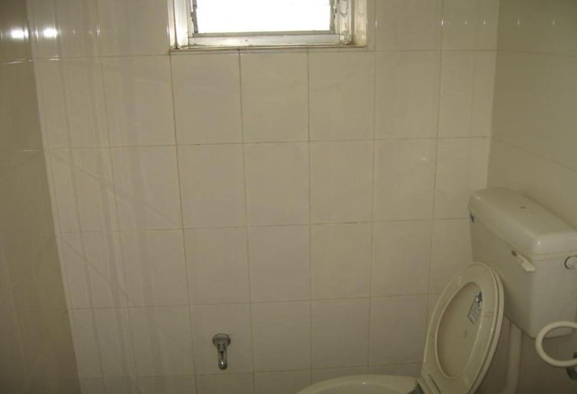 酒店 Rajdhani Plaza