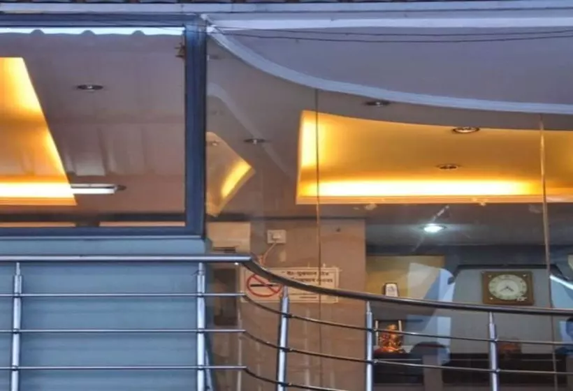 ホテル Rajdhani Plaza