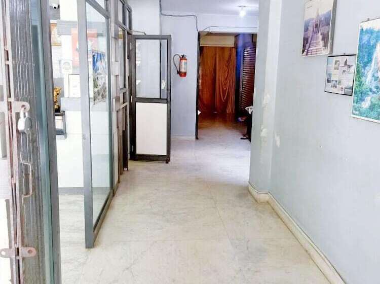 酒店 Rajdhani Plaza