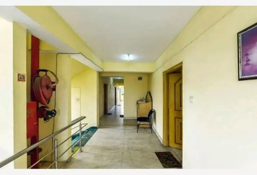 ホテル Rajdhani Plaza
