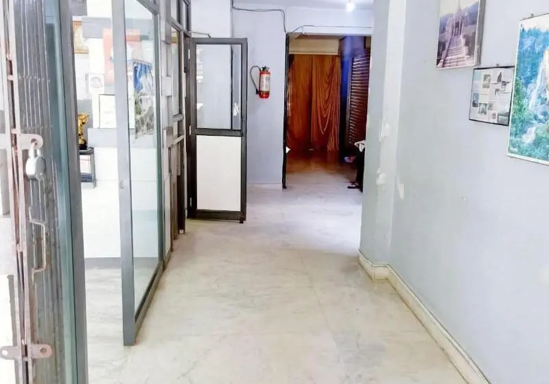 Hotel Rajdhani Plaza