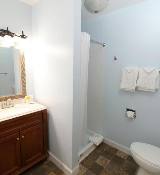 Bed and Breakfast Bird's Nest Resort