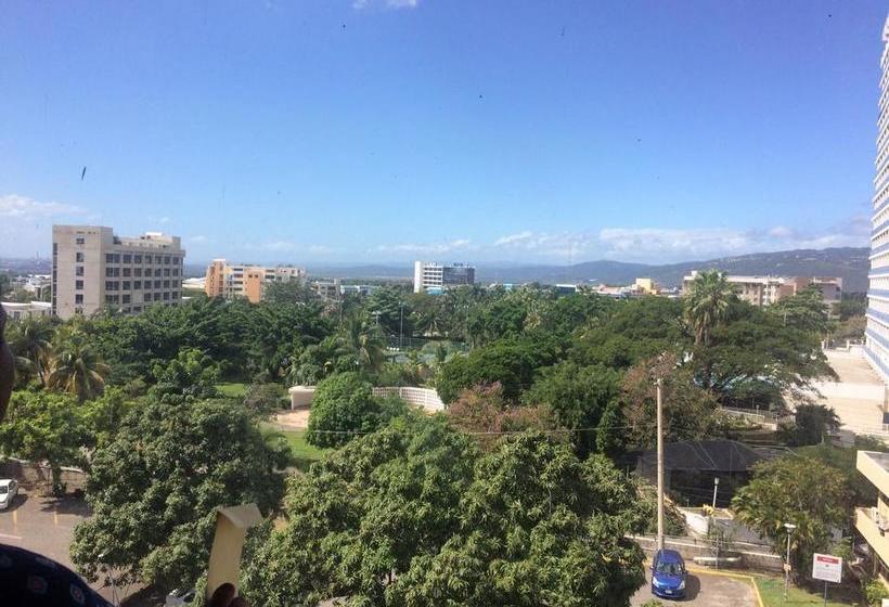 تختخواب و صبحانه Malia S New Kgn Apartment