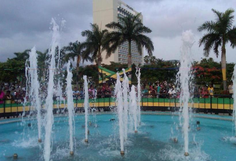 تختخواب و صبحانه Malia S New Kgn Apartment