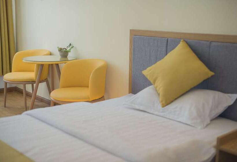 Dali Spring Field Hostel