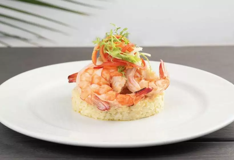 هتل Cayman Suites