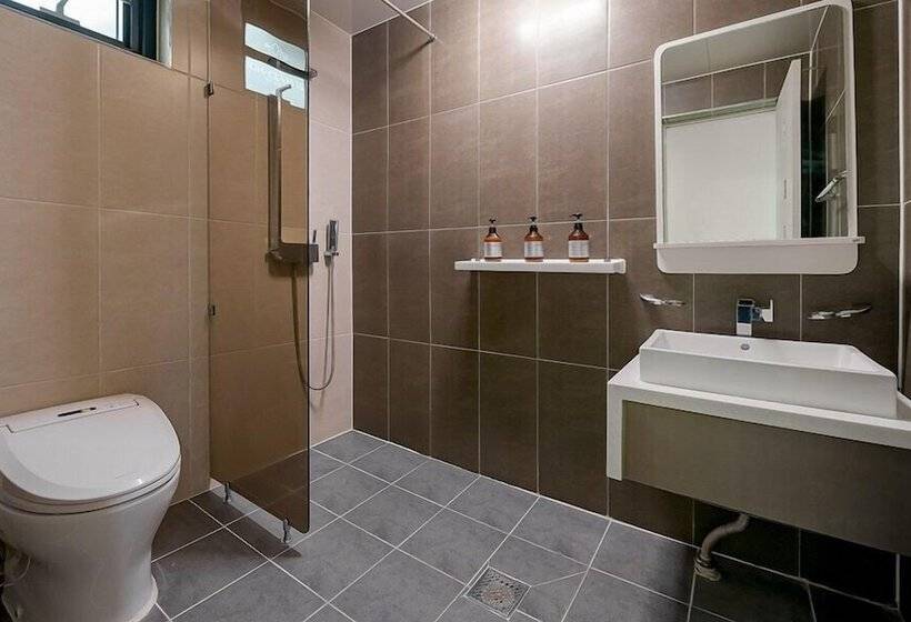 Hotel High Class 153